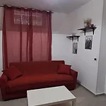 An&gy House Daire